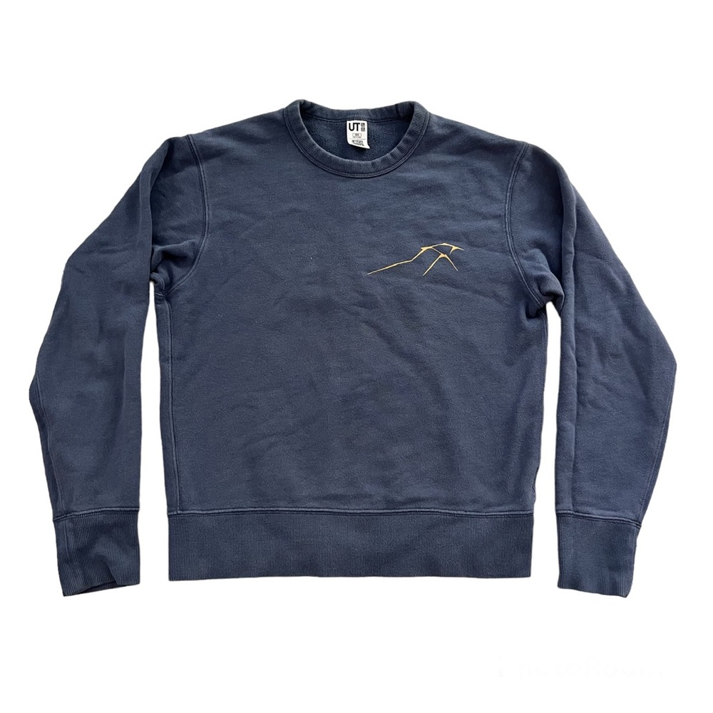 Uniqlo Crewneck Hokusai Blue Collab Long Sleeve Mountain Graphic Size XXS